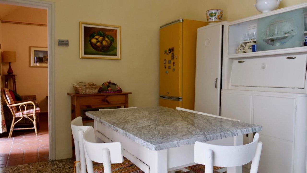 La Casa Di Giulia: Una Pausa In Collina Fubine Exteriör bild