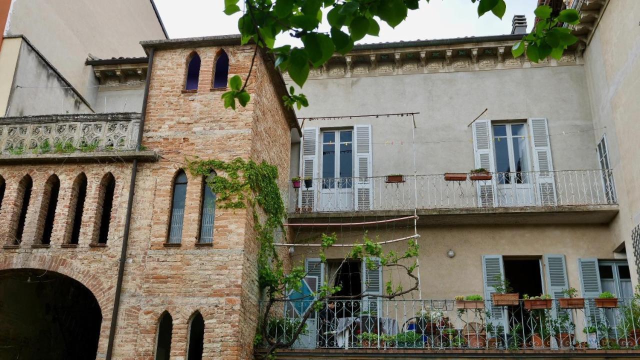 La Casa Di Giulia: Una Pausa In Collina Fubine Exteriör bild